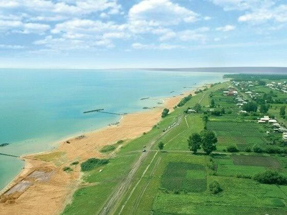 Село ленинское. Ленинское село Новосибирск. Новосибирск село Ленинское берег. Село Ленинское Новосибирская пляж. Коттеджный посёлок Обское море.